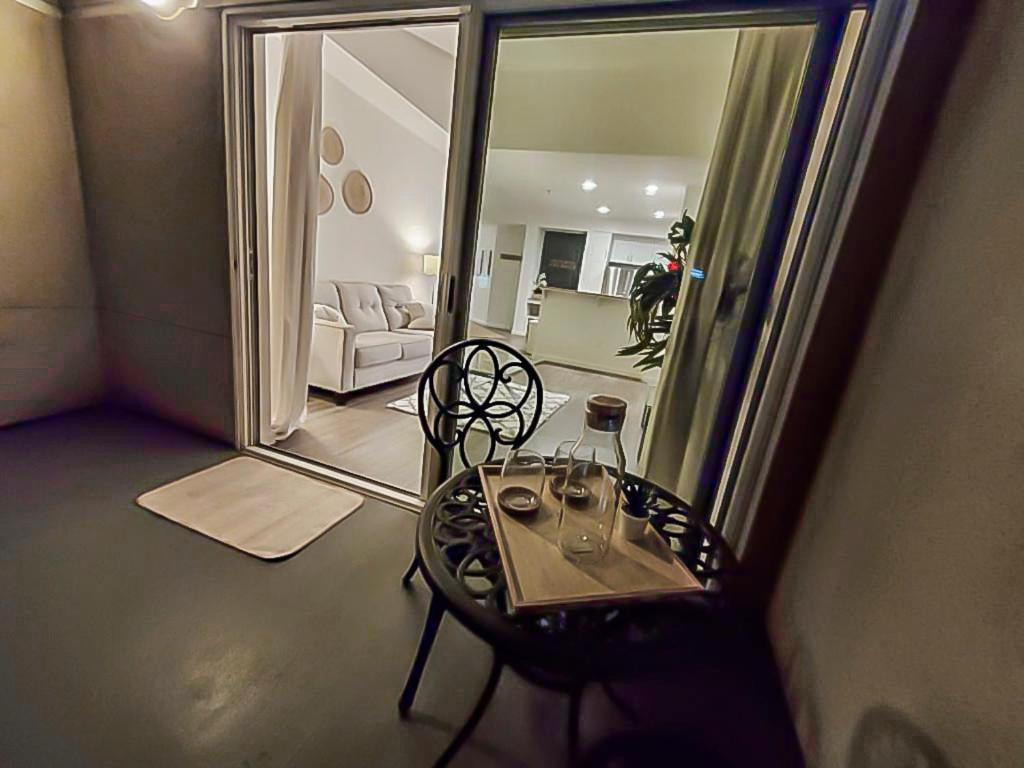Two Bedroom At Universal Appartamento
